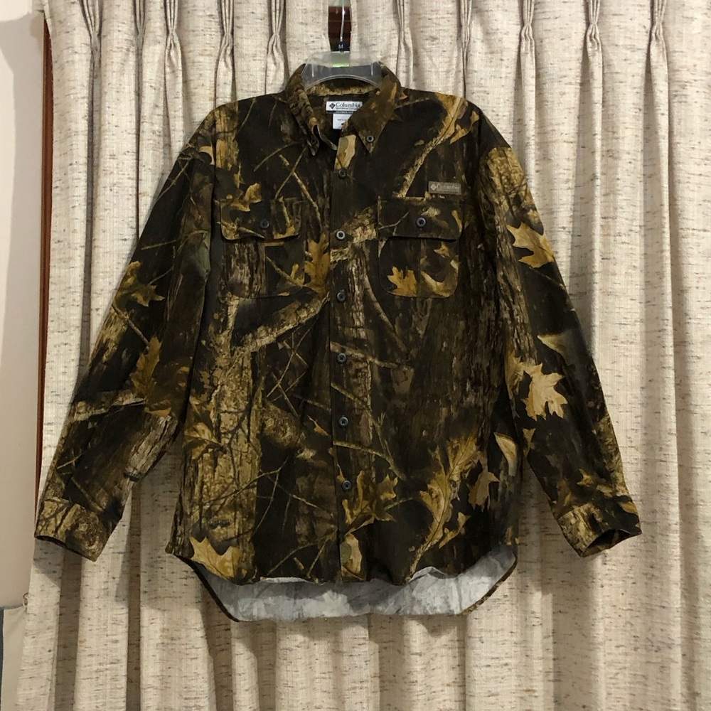 Columbia Men's Camo Long Sleeve Button Down Shirt